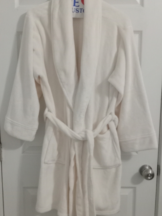 Macy's Other - Womens Macy's Collections Cream Plush Shawl-Collar Bath Robe